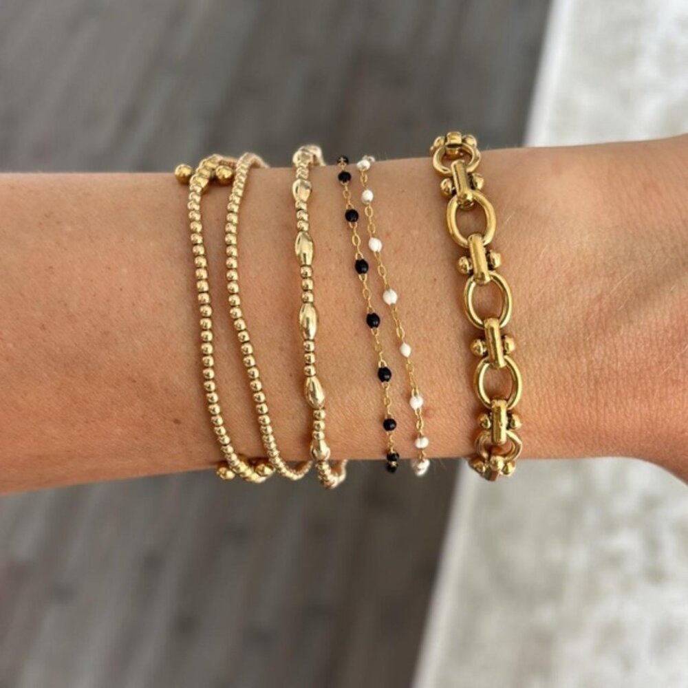 The Taylor Gold chunky chain link bracelet stainless steel